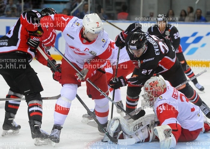 Photo hockey KHL : L Photo hockey KHL : L