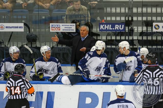 Photo hockey KHL : La mare noire s