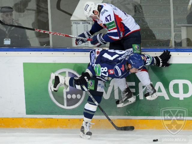 Photo hockey KHL : Le choc des Titans - KHL - Kontinental Hockey League