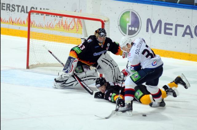 Photo hockey KHL : Le couteau entre les dents - KHL - Kontinental Hockey League