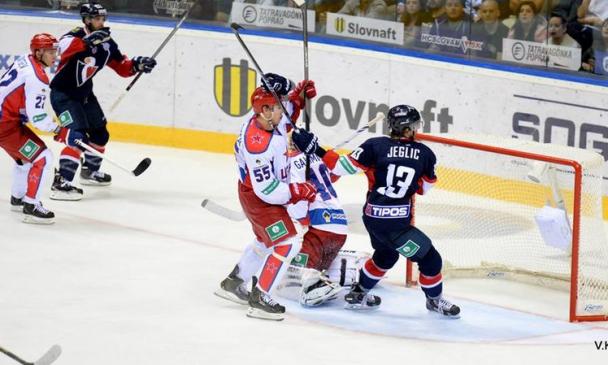 Photo hockey KHL : Le CSKA en promenade - KHL - Kontinental Hockey League