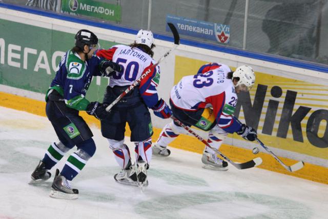 Photo hockey KHL : Le Metallurg qualifi, Omsk revit - KHL - Kontinental Hockey League