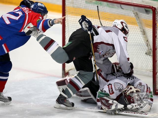 Photo hockey KHL : Le MVD y est, le Loko presque - KHL - Kontinental Hockey League