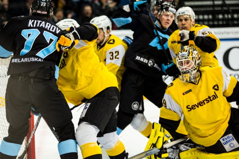 Photo hockey KHL : Le navire acclre - KHL - Kontinental Hockey League