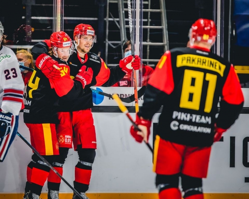 Photo hockey KHL : Le sourire du Joker - KHL - Kontinental Hockey League