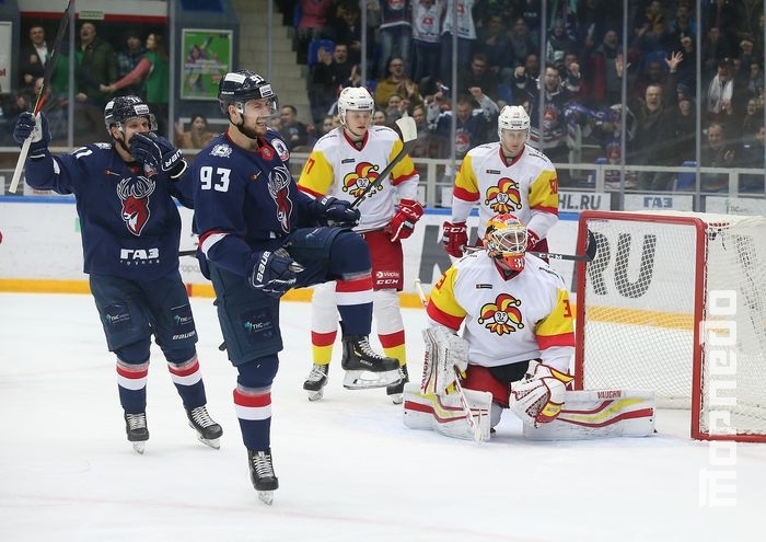 Photo hockey KHL : Le Torpedo dernier invit au bal - KHL - Kontinental Hockey League