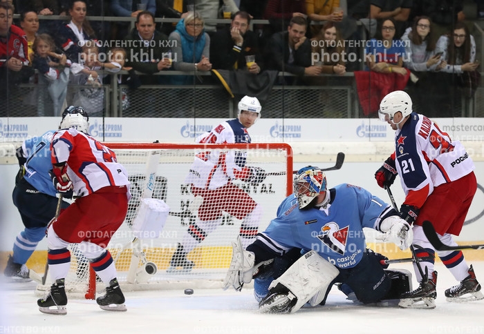 Photo hockey KHL : Les crocs de la panthre - KHL - Kontinental Hockey League