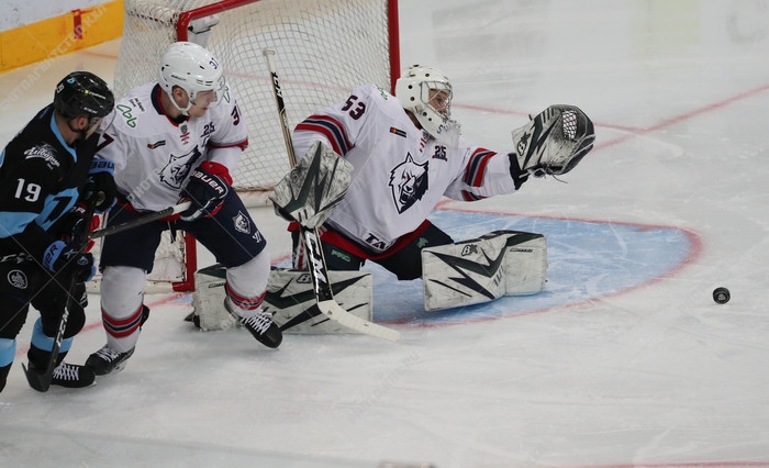 Photo hockey KHL : Les derniers terminent bien l