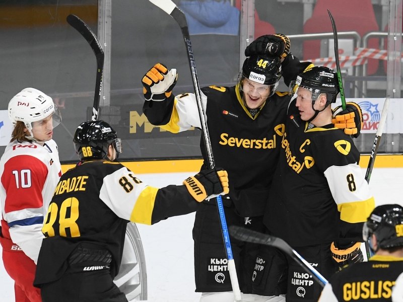 Photo hockey KHL : Les sidrurgistes font drailler le train - KHL - Kontinental Hockey League