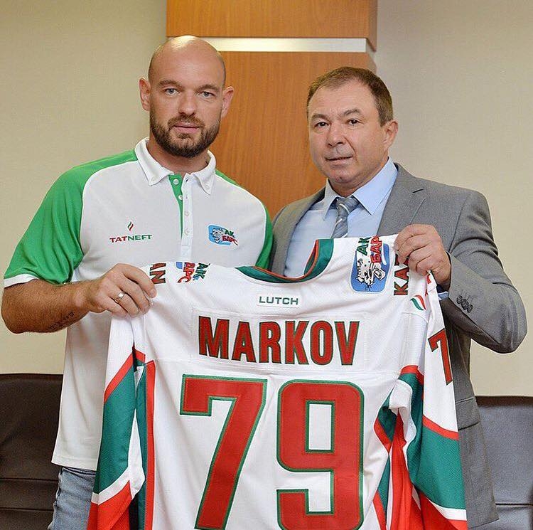 Photo hockey KHL : Markov est Tatar - KHL - Kontinental Hockey League