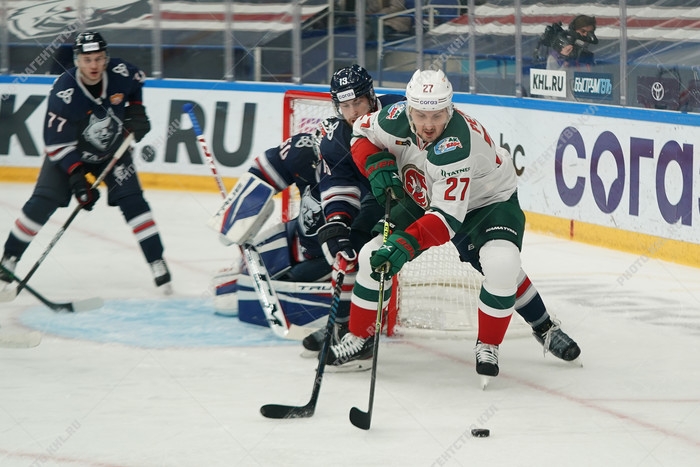 Photo hockey KHL : Ne jamais lâcher - KHL - Kontinental Hockey League