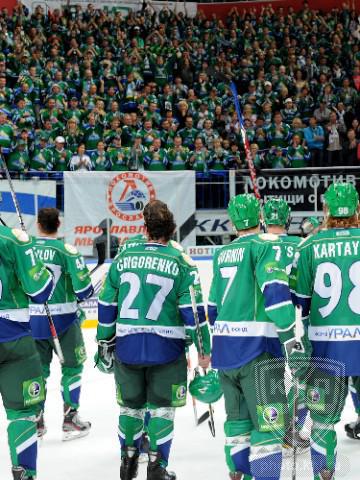 Photo hockey KHL : Oufa pour honorer le Lokomotiv - KHL - Kontinental Hockey League