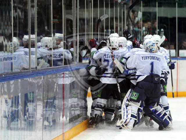 Photo hockey KHL : Patience et longueur de temps ... - KHL - Kontinental Hockey League