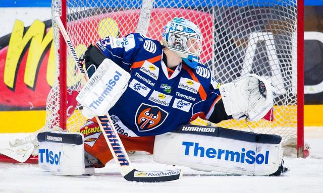 Photo hockey KHL : Pkin tient son gardien - KHL - Kontinental Hockey League