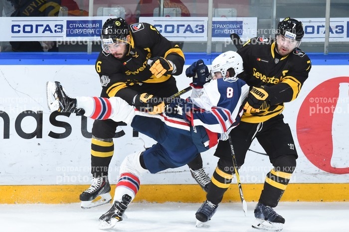 Photo hockey KHL : Playoffs en ligne de mire - KHL - Kontinental Hockey League