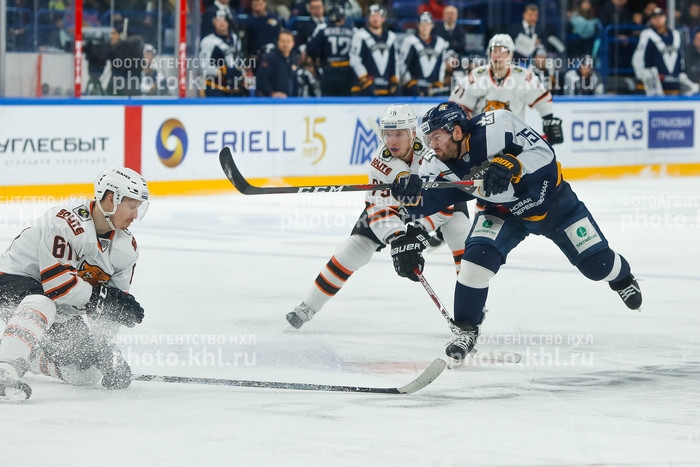 Photo hockey KHL : Plus de peur que de mal - KHL - Kontinental Hockey League