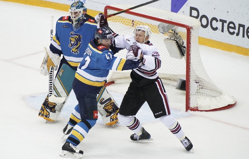 Photo hockey KHL : Poursuite du redressement - KHL - Kontinental Hockey League