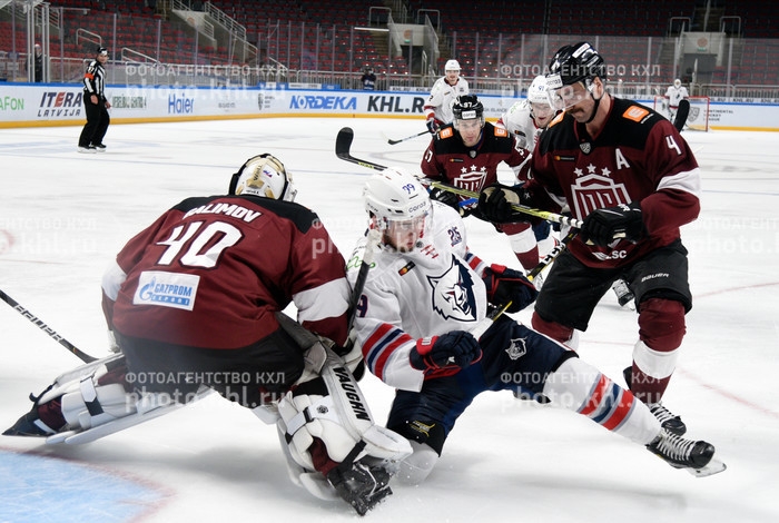 Photo hockey KHL : Reparti ? - KHL - Kontinental Hockey League