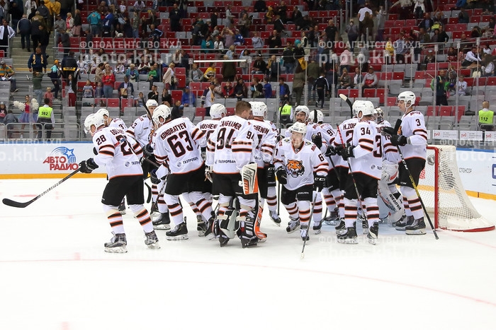 Photo hockey KHL : Retrouver le sourire - KHL - Kontinental Hockey League