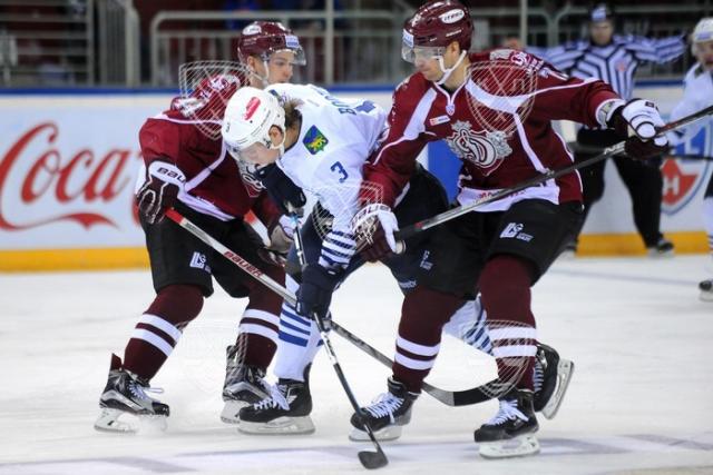 Photo hockey KHL : Riga ne baisse pas les bras - KHL - Kontinental Hockey League