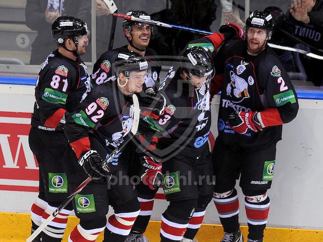 Photo hockey KHL : Succs mitigs pour les tnors - KHL - Kontinental Hockey League