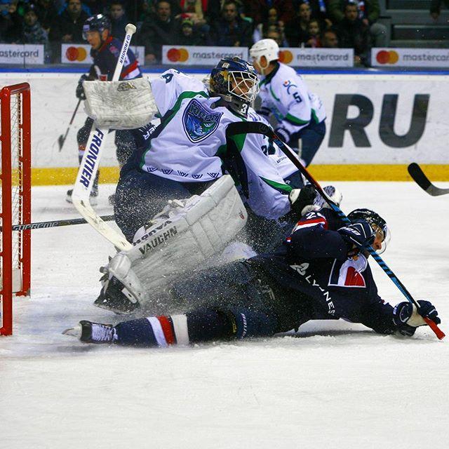 Photo hockey KHL : Sueurs froides - KHL - Kontinental Hockey League