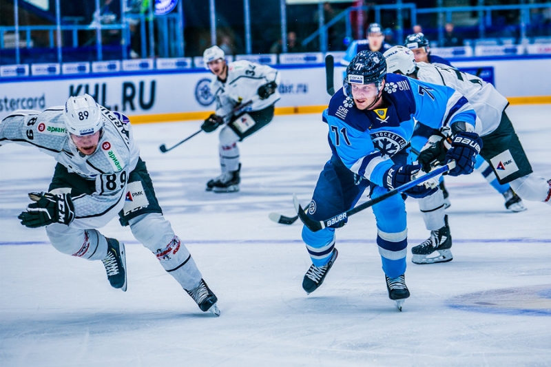 Photo hockey KHL : Sur un rythme rapide - KHL - Kontinental Hockey League