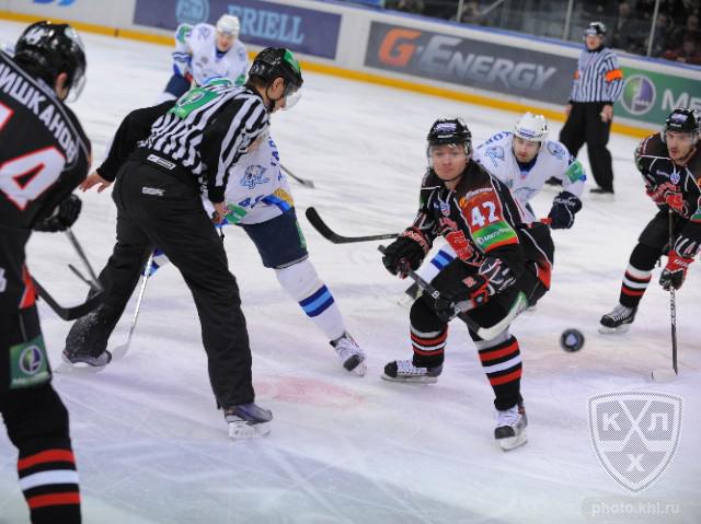 Photo hockey KHL : Tout le monde est content - KHL - Kontinental Hockey League