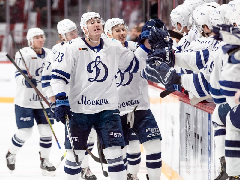 Photo hockey KHL : Un anniversaire bien ft - KHL - Kontinental Hockey League