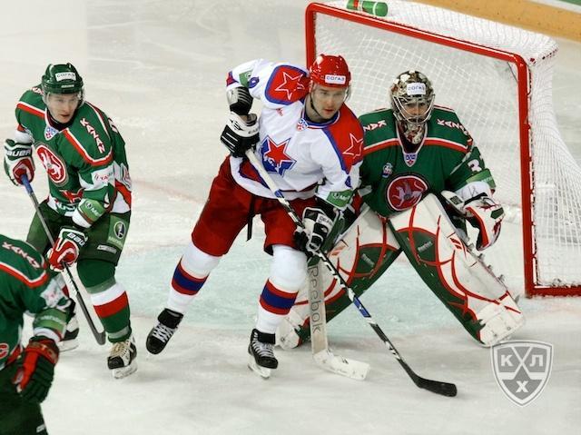 Photo hockey KHL : Une claque ! - KHL - Kontinental Hockey League