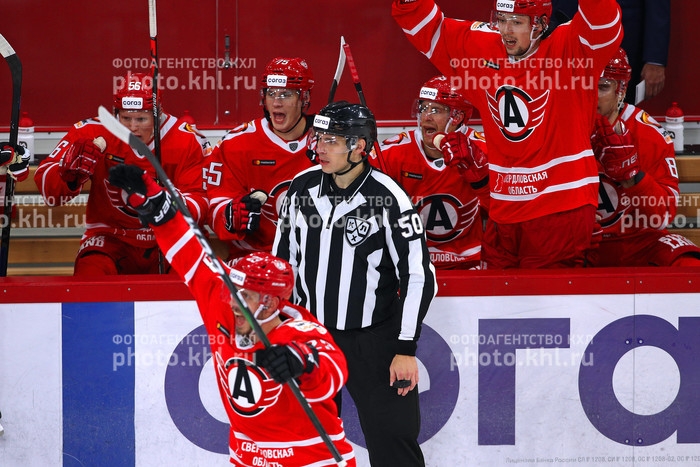 Photo hockey KHL : Une sacre partie - KHL - Kontinental Hockey League