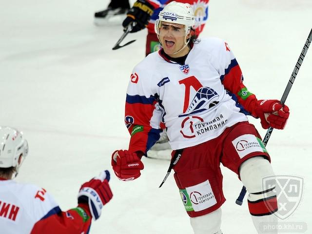 Photo hockey KHL : Une vaine course - KHL - Kontinental Hockey League