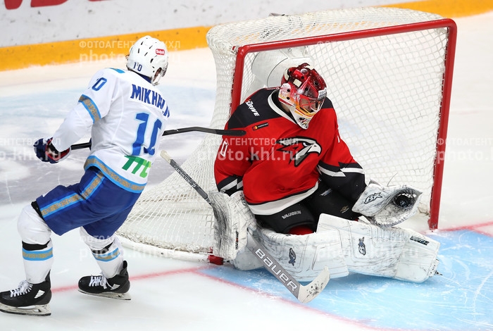 Photo hockey KHL : Vol depuis l