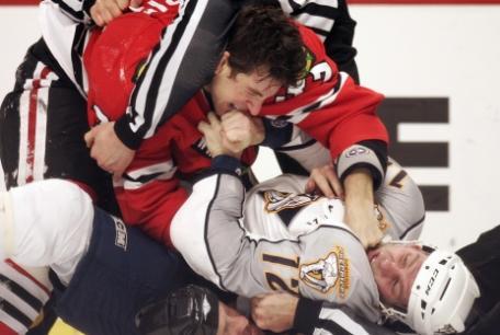 Photo hockey La fin des bagarres dans le hockey ? - NHL : National Hockey League - AHL