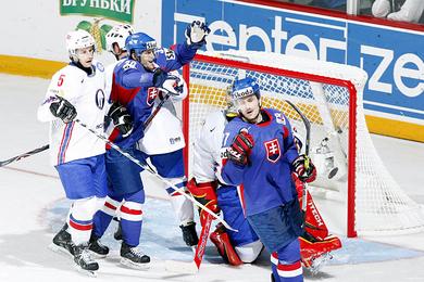 Photo hockey La Slovaquie ne fait pas de cadeau - Hockey dans le Monde