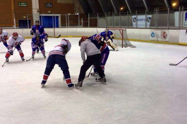 Photo hockey Les Sentinelles accroches  Evry-Viry - Hockey en France