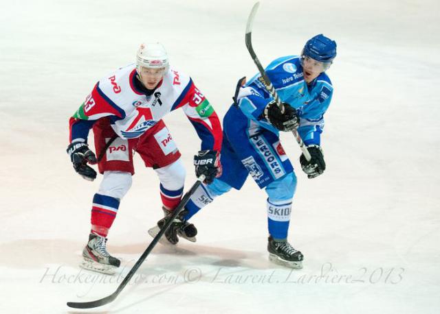 Photo hockey LM : Dijon: Un attaquant chez les Ducs - Ligue Magnus : Dijon (Les Ducs) Photo hockey LM : Dijon: Un attaquant chez les Ducs - Ligue Magnus : Dijon (Les Ducs)