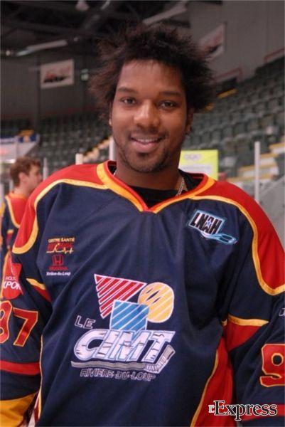 Photo hockey LM : Epinal signe du lourd en attaque ! - Ligue Magnus : Epinal  (Les Wildcats)