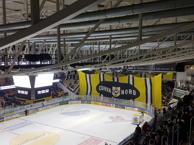 Photo hockey Lugano fait plier Fribourg - Suisse - National League : Lugano (HC Lugano)