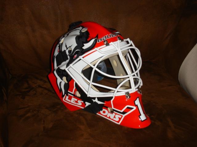 Photo hockey Neuilly : Emond vous prsente son masque - Ligue Magnus : Neuilly/Marne (Les Bisons)