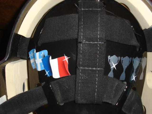 Photo hockey Neuilly : Emond vous prsente son masque - Ligue Magnus : Neuilly/Marne (Les Bisons)