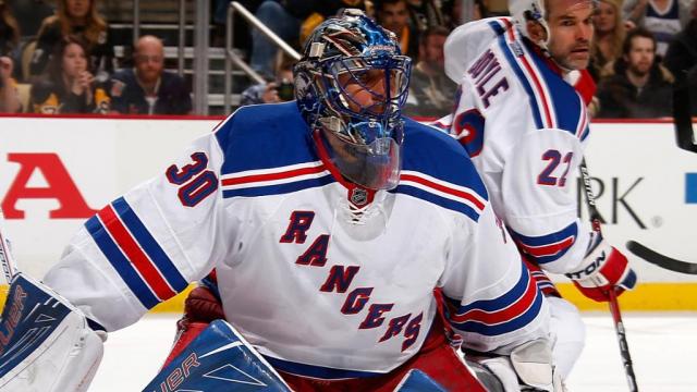 Photo hockey NHL : Belle frayeur pour Lundqvist. - NHL : National Hockey League - AHL