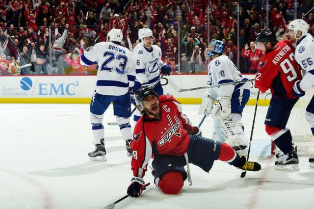 Photo hockey NHL : Oshie et Ovie pour le come-back - NHL : National Hockey League - AHL