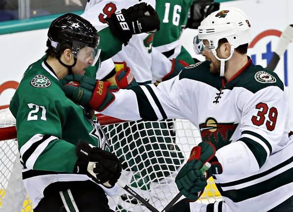 Photo hockey NHL : Roussel excelle dans la dfaite - NHL : National Hockey League - AHL