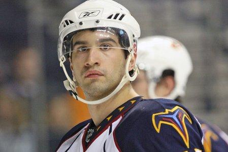 Photo hockey NHL : Saison termine pour Esposito - NHL : National Hockey League - AHL