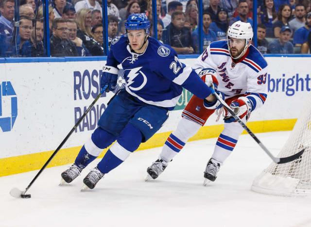 Photo hockey NHL : Tampa Bay fait appel  Drouin. - NHL : National Hockey League - AHL