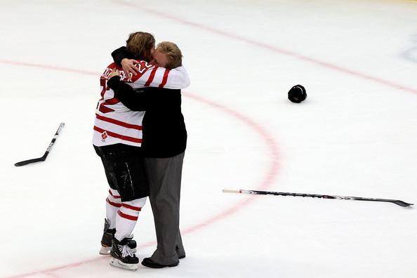 Photo hockey NHL: Wickenheiser enfonce le clou - Championnats du monde