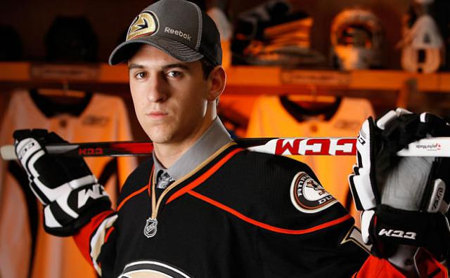 Photo hockey Nic Kerdils : la NCAA ne plaisante pas... - Hockey dans le Monde