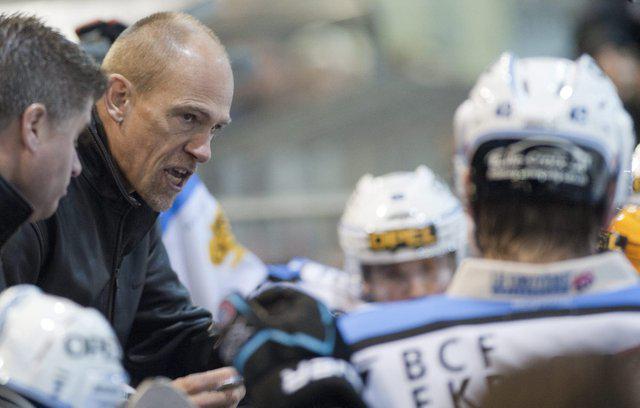 Photo hockey NLA : A nouveau un trio en tte ! - Suisse - Divers