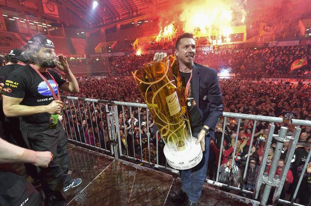 Photo hockey NLA : BERN SCHWEIZER MEISTER - Suisse - Divers